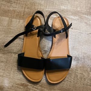 Women’s Sandals